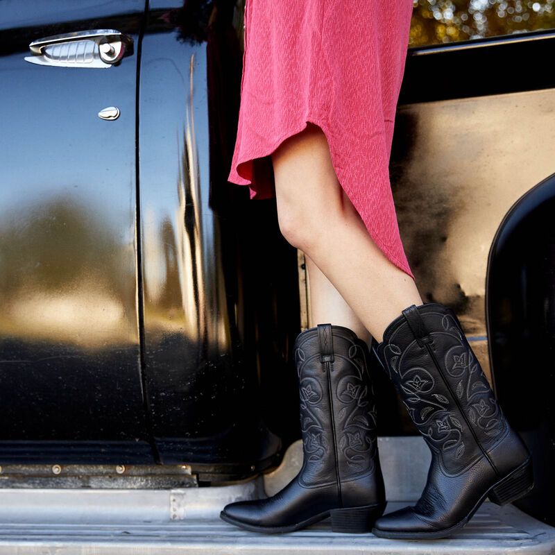 Ariat casanova x toe western boot